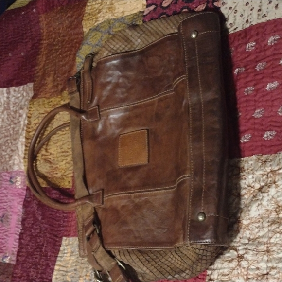 RARE Giant Campomaggi Italian leather studded messenger bag with leather scales - Picture 7 of 16